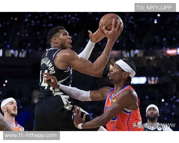 字母哥上半场表现平平仅得10分3板3助2断球队需更强支持