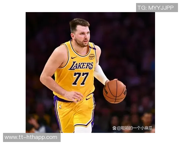 东契奇湖人首季已达17场3055追平浓眉仅用35场表现惊艳